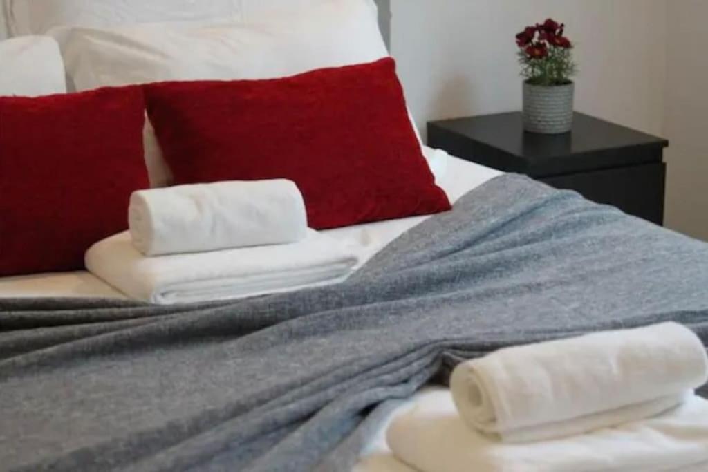 Appartamento Beautiful Flats In The Best Location OOporto Esterno foto